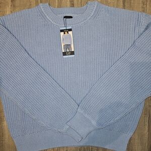 GAP Men's Light Blue Crewneck Sweater